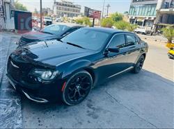 کرایسلەر 300